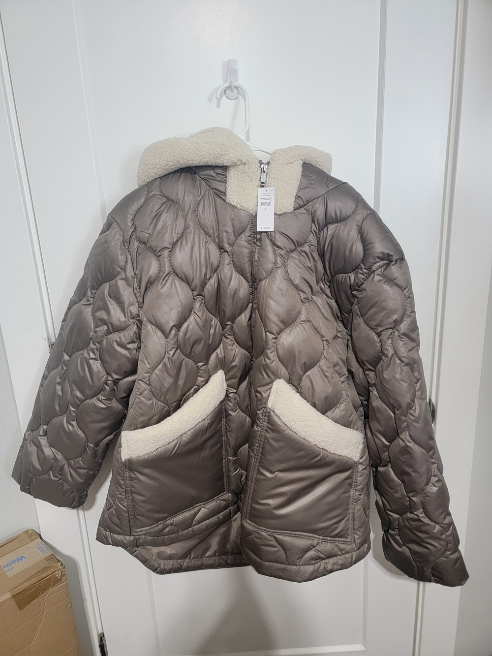 Gap Relaxed Sherpa-Trim Jacket